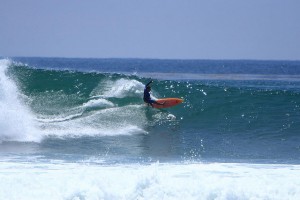 surfer wave surf puerto vallarta